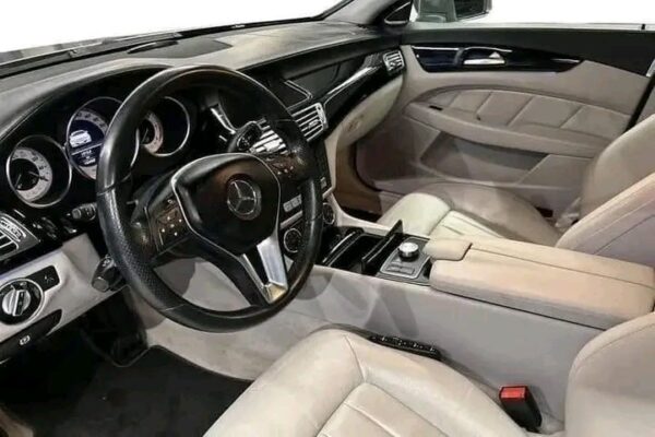 Mercedes-Benz CLS - Image 13