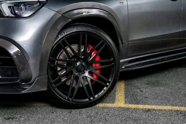 Mercedes-Benz GLE - Image 14