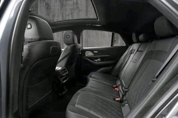 Mercedes-Benz GLE - Image 13