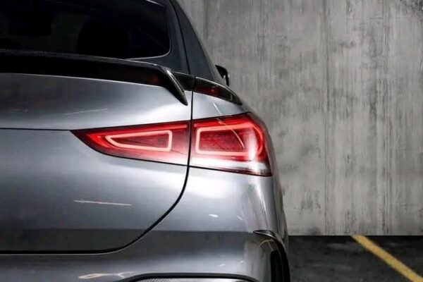 Mercedes-Benz GLE - Image 17