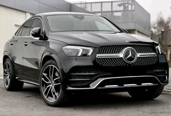Mercedes-Benz GLE 3.0 330CH Coupé 400 d - Image 2