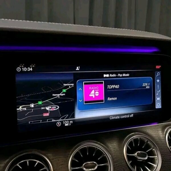 Mercedes-Benz E-Class - Image 22