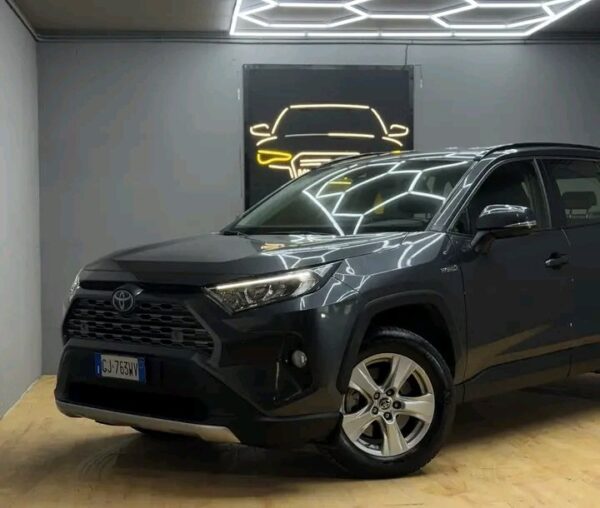 Toyota Rav4 - Image 2