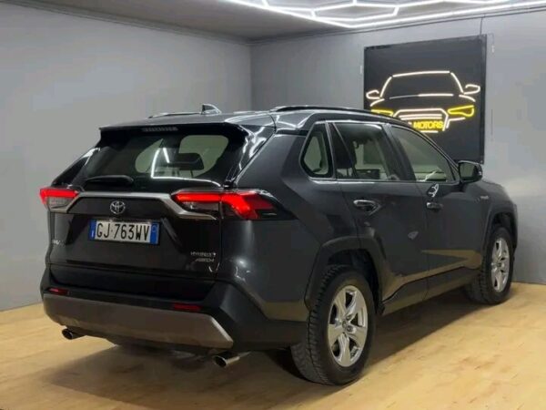 Toyota Rav4 - Image 22