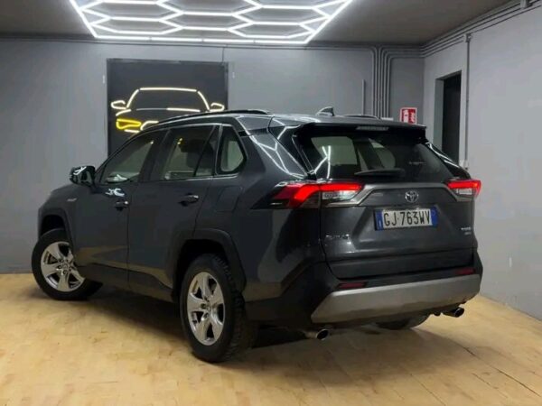 Toyota Rav4 - Image 24