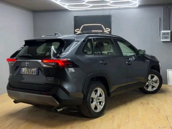 Toyota Rav4 - Image 30