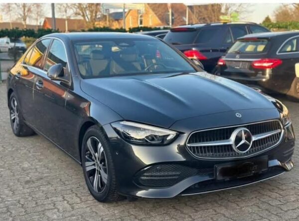 Mercedes-Benz C 220d - Image 2