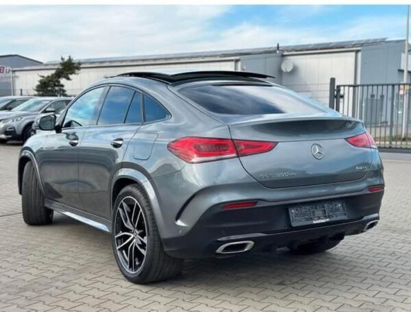 Mercedes-Benz GLE350 Coupe - Image 24