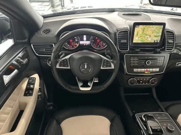 Mercedes-Benz GLE - Image 15