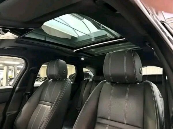 Range Rover Velar 2.0 Turbo P250 – Image 4