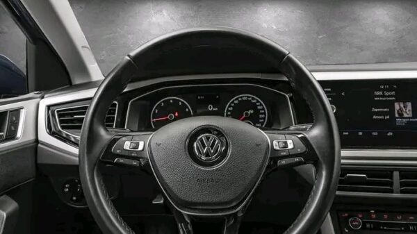 Volkswagen Polo - Image 12