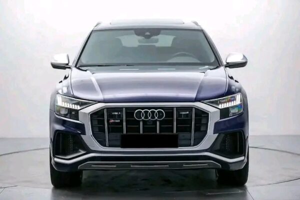 Audi SQ8 4.0 447hk