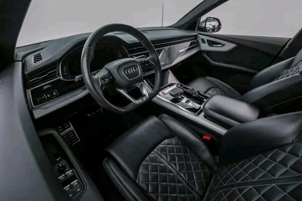 Audi SQ8 4.0 447hk – Image 16