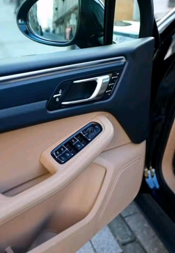 Porsche Macan – Image 22
