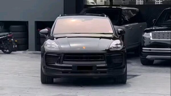 Porsche Macan S