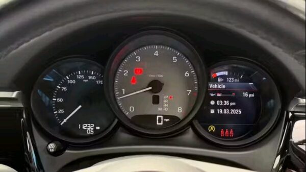 Porsche Macan S – Image 3
