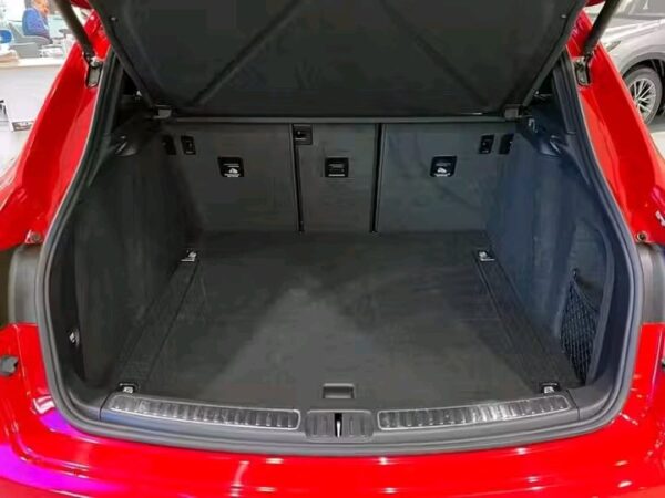 Porsche Macan – Image 24