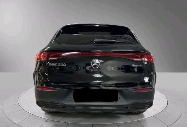 Mercedes-Benz EQE SUV 350 4MATIC AMG – Image 32