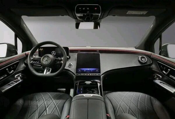 Mercedes-Benz EQE SUV 350 4MATIC AMG – Image 23