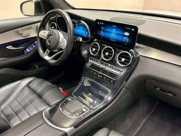 Mercedes-Benz GLC 220 d 9G 4M - Image 3