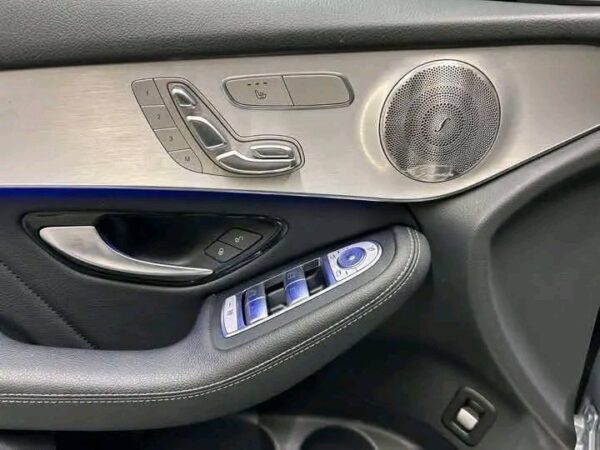 Mercedes-Benz GLC 220 d 9G 4M - Image 19