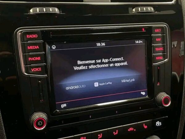 Volkswagen Scirocco 2.0 TSI 180 CH - Image 24