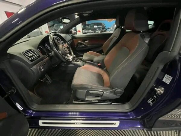 Volkswagen Scirocco 2.0 TSI 180 CH - Image 11