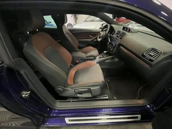 Volkswagen Scirocco 2.0 TSI 180 CH - Image 14