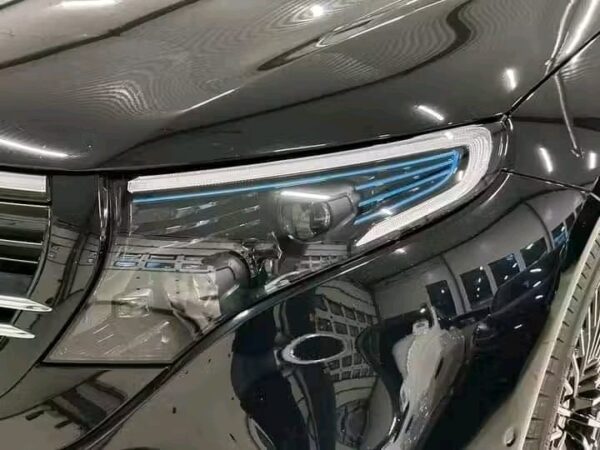 Mercedes-Benz EQC - Image 5
