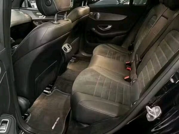 Mercedes-Benz EQC - Image 17