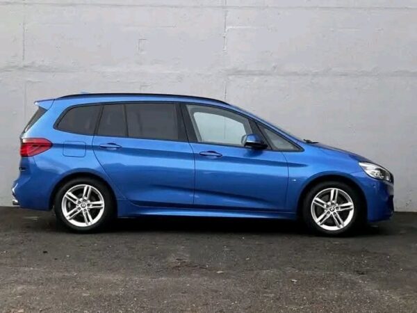 BMW 2 Series – Image 17