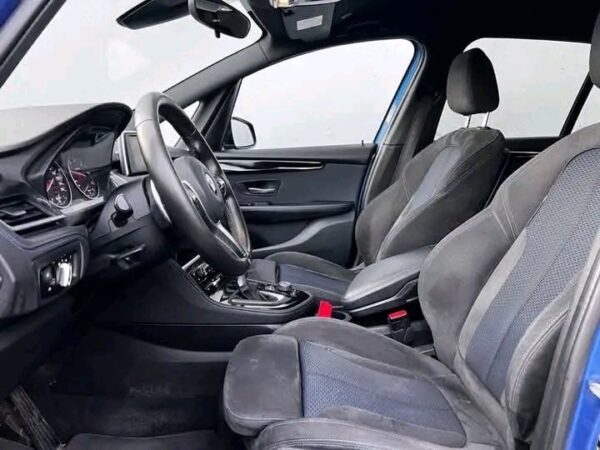 BMW 2 Series – Image 7