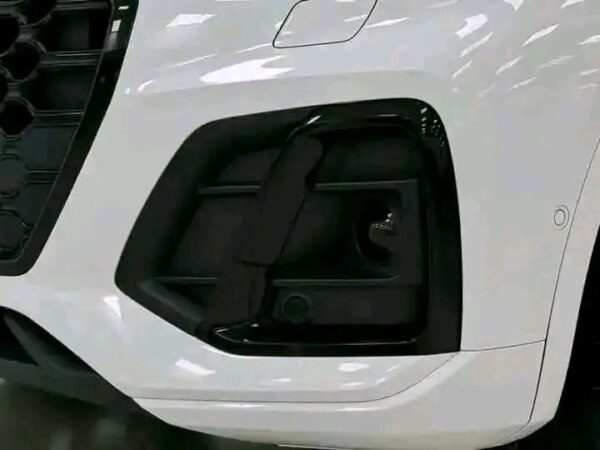 Audi Q5 40 – Image 4