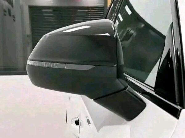Audi Q5 40 – Image 6
