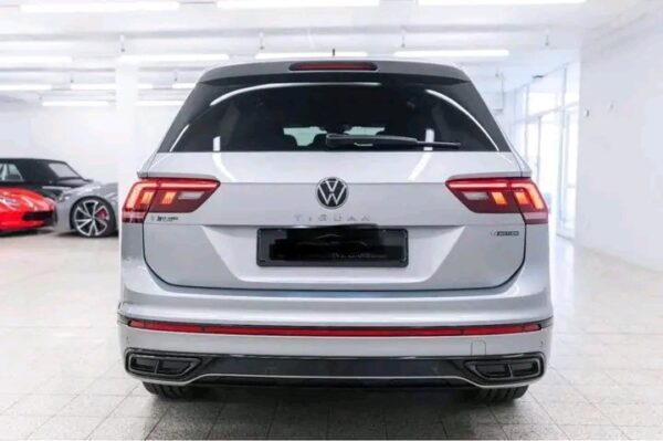 Volkswagen Tiguan 2.0TSI Allspace R-LINE - Image 26