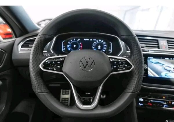 Volkswagen Tiguan 2.0TSI Allspace R-LINE - Image 11