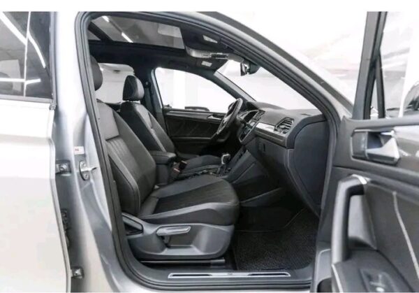 Volkswagen Tiguan 2.0TSI Allspace R-LINE - Image 12