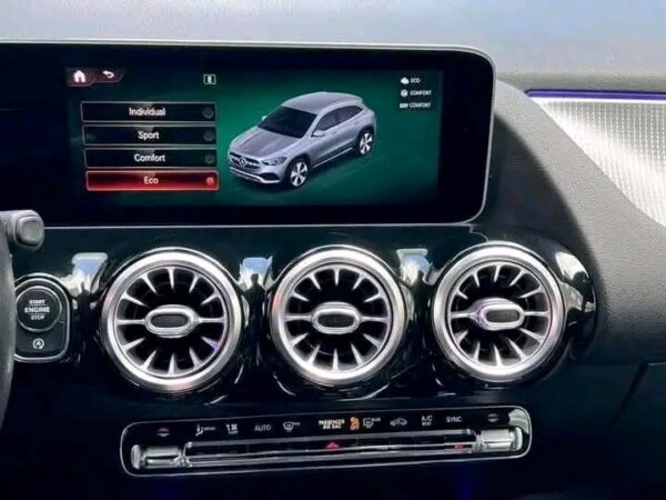 Mercedes-Benz GLA 200d Sport Line - Image 5