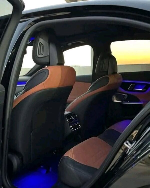 MERCEDES C220 4MATIC – Image 10