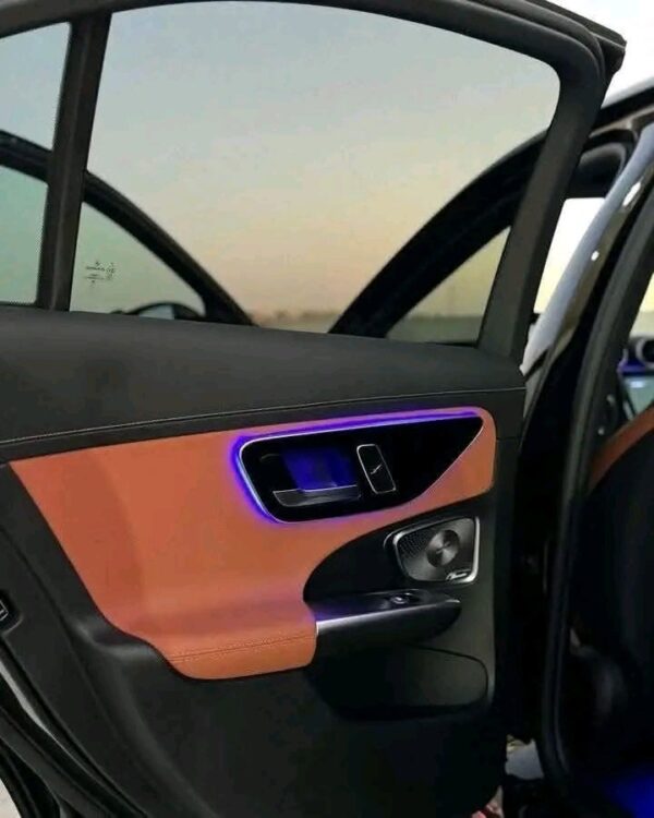 MERCEDES C220 4MATIC – Image 8
