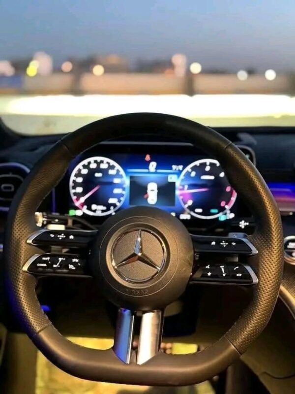 MERCEDES C220 4MATIC – Image 11