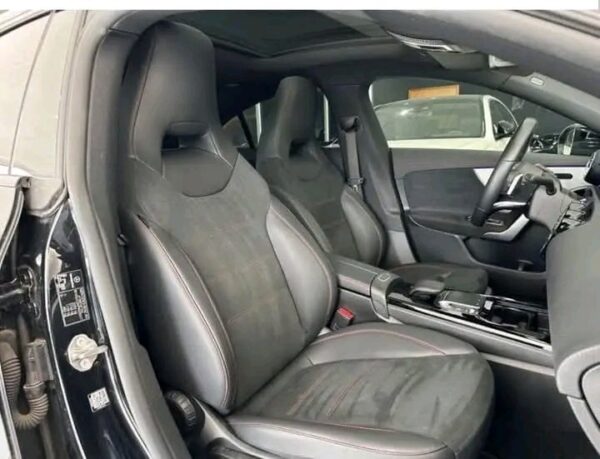 Mercedes-Benz CLA 200d - Image 8