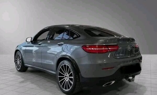 Mercedes-Benz GLC - Image 12