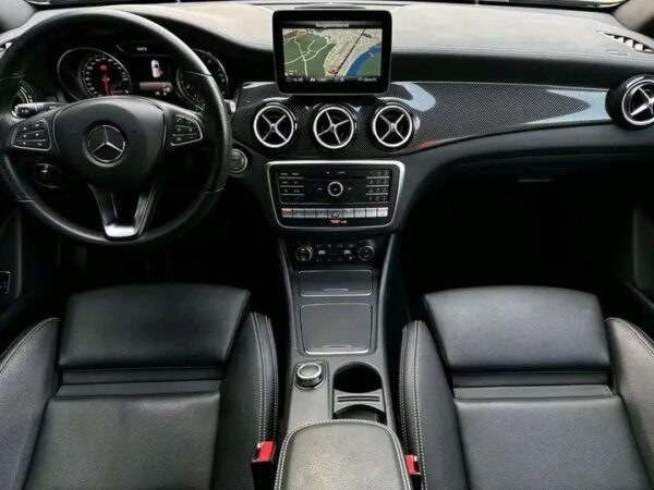 Mercedes-Benz GLA 250 4Matic - Image 4