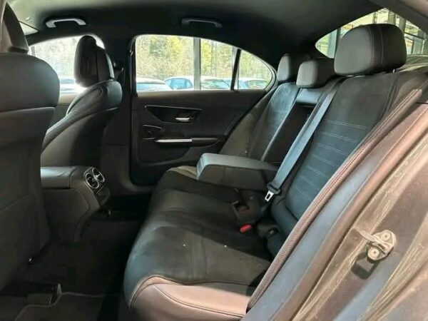Mercedes-Benz C 300 d - Image 23