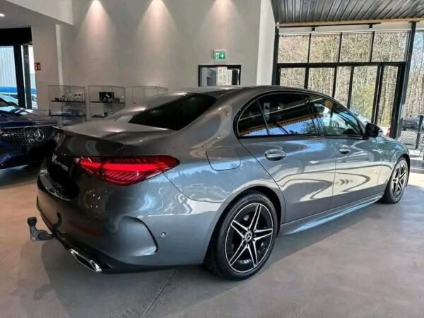 Mercedes-Benz C 300 d - Image 25