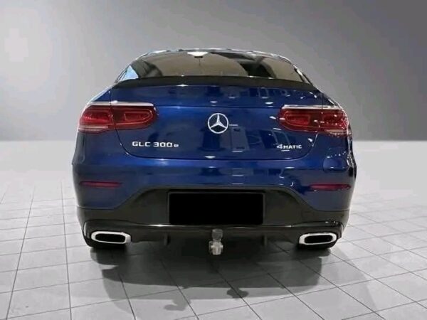 Mercedes-Benz GLC - Image 19