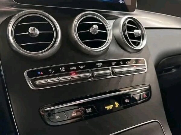 Mercedes-Benz GLC - Image 8