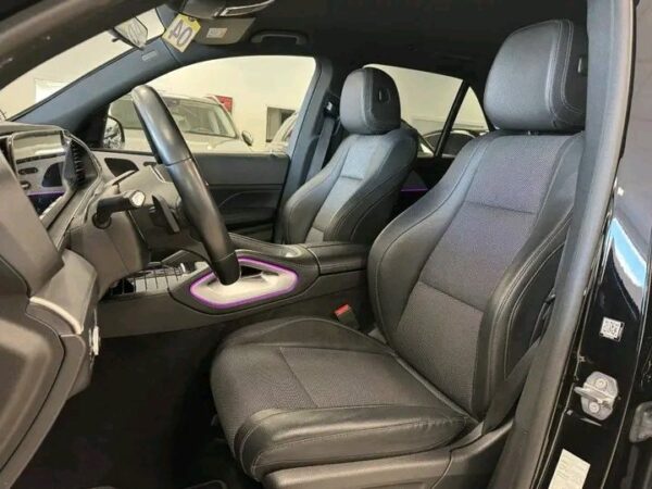 Mercedes-Benz GLE 300 - Image 13