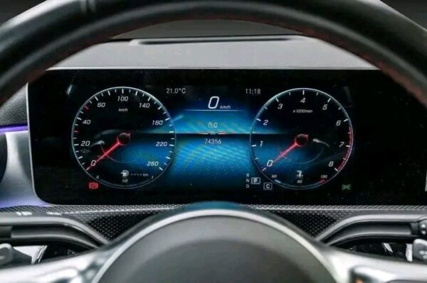 Mercedes-Benz CLA - Image 13